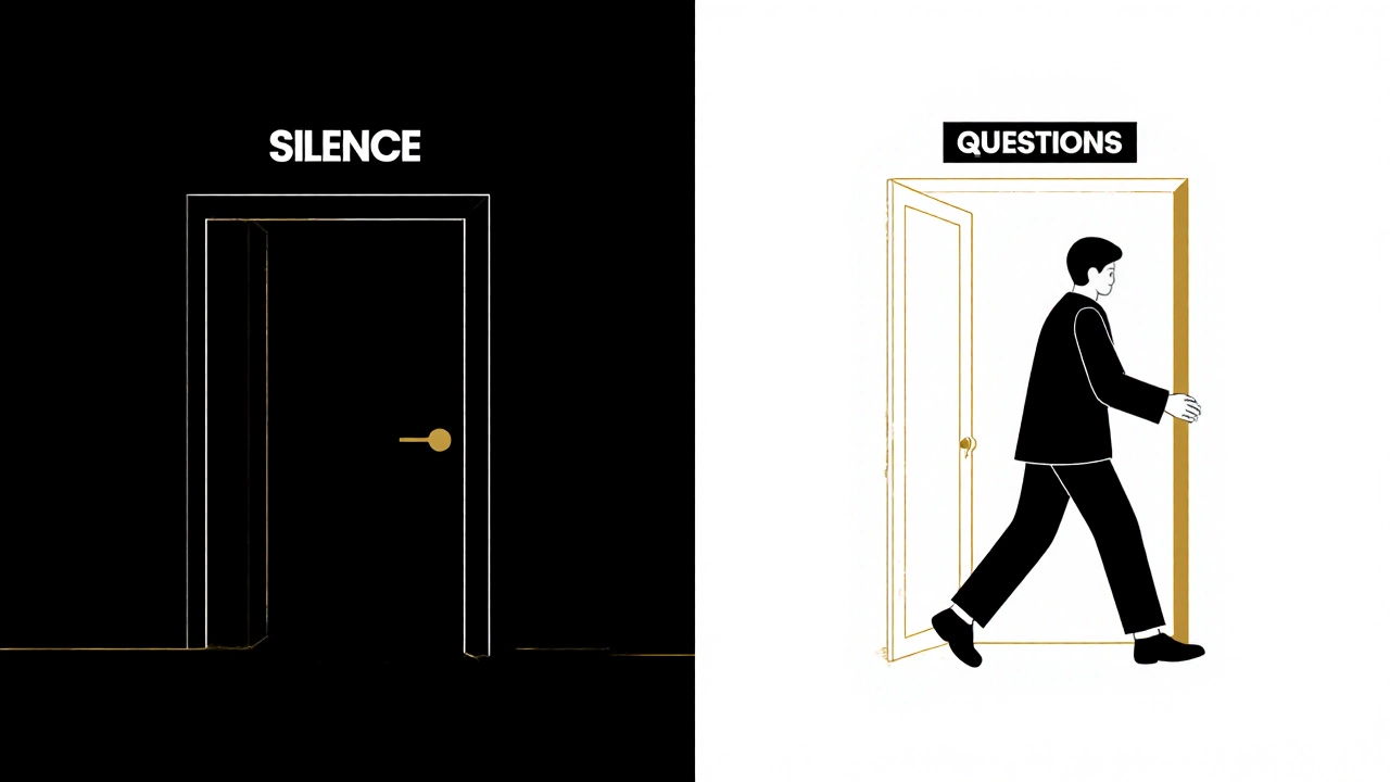 Символический образ: переход от молчания к задаванию вопросов через открытую дверь.